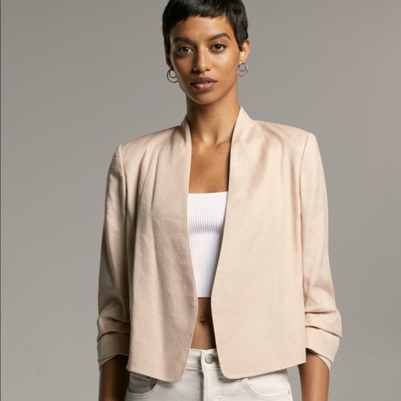 NWT Babaton Power Short Linen Blazer, Blue, 4 - Picture 8 of 9